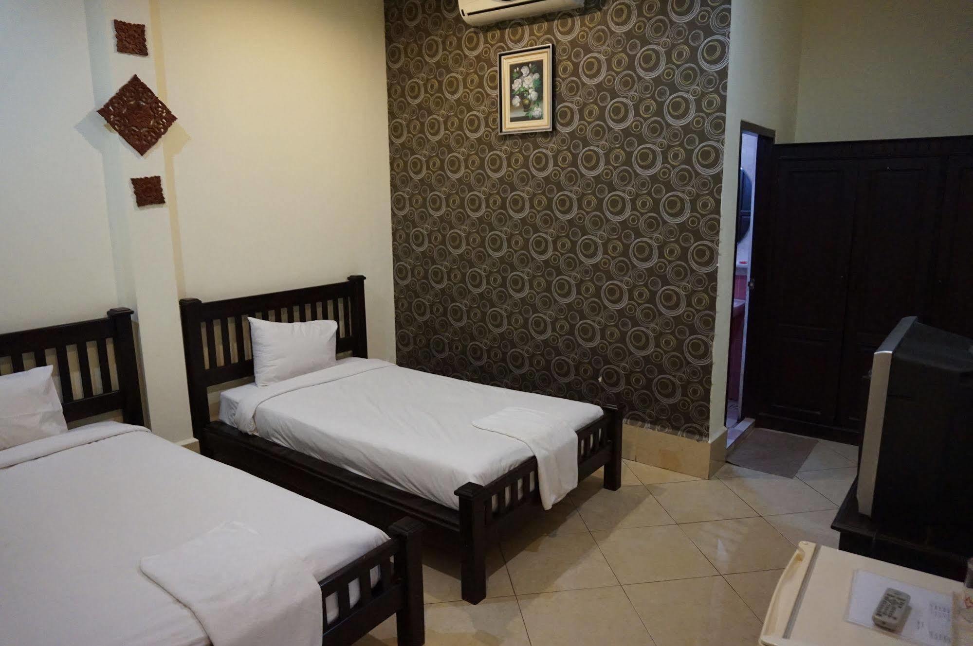 Domon Hotel Vientiane Esterno foto